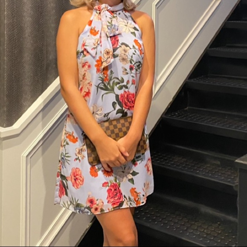 VINCE CAMUTO SUMMER DRESS